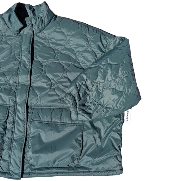 4X - Old Navy | Packable Oversized Water-Resistant Quilted Jacket - Picture 5 of 5